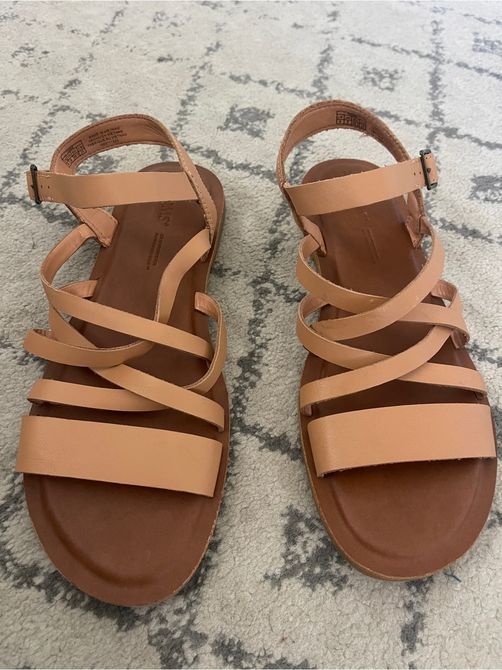 TOMS Women’s Strappy Tan Leather Sandals